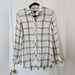 Talbots White and Black Plaid Button-Up Shirt Blouse | Xsmall